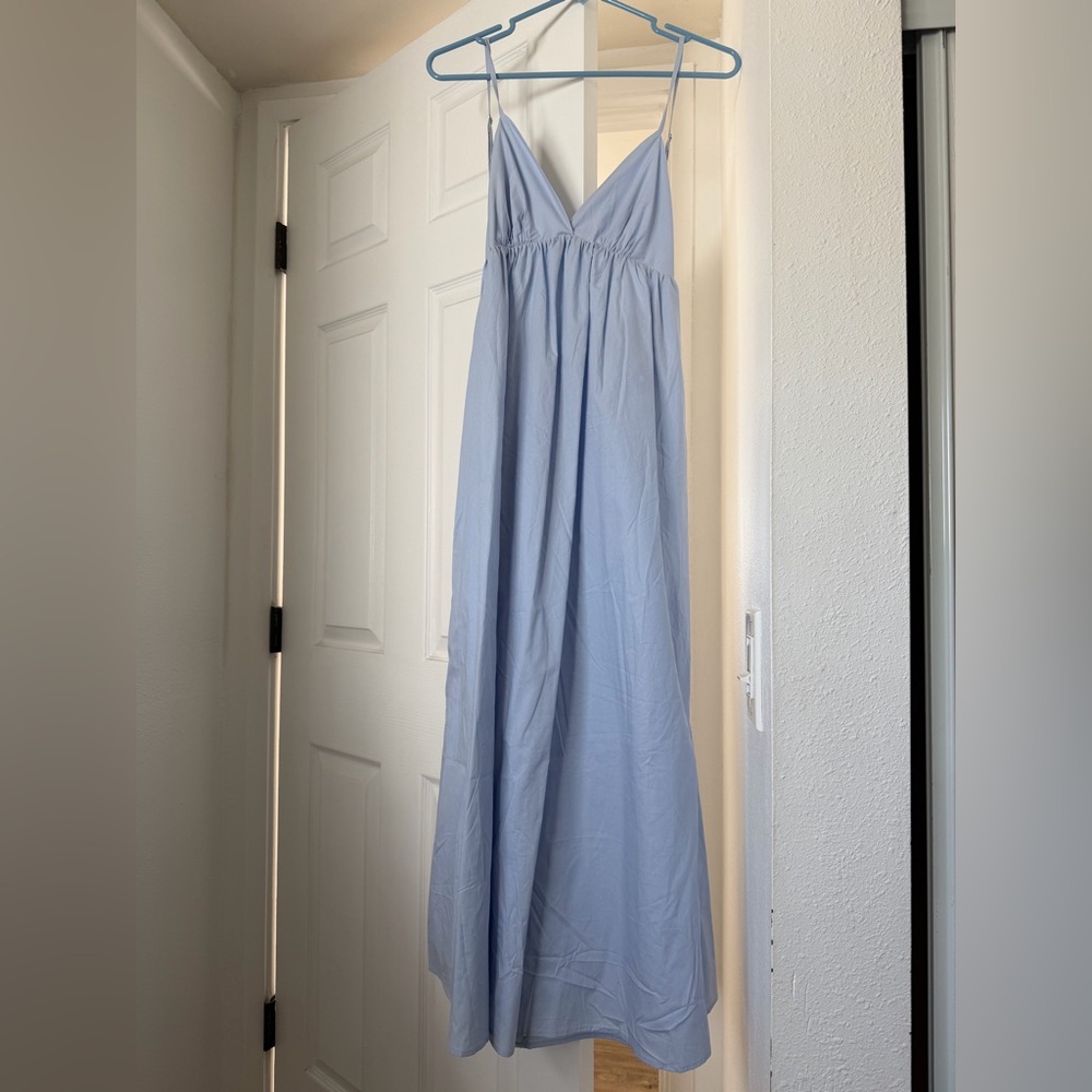 Light Blue V-Neck Maxi Dress - Elegant Summer Style